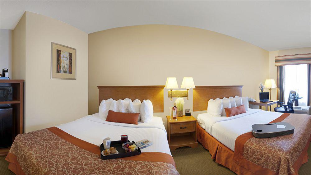 Best Western Plus Richmond Hill Inn Zewnętrze zdjęcie